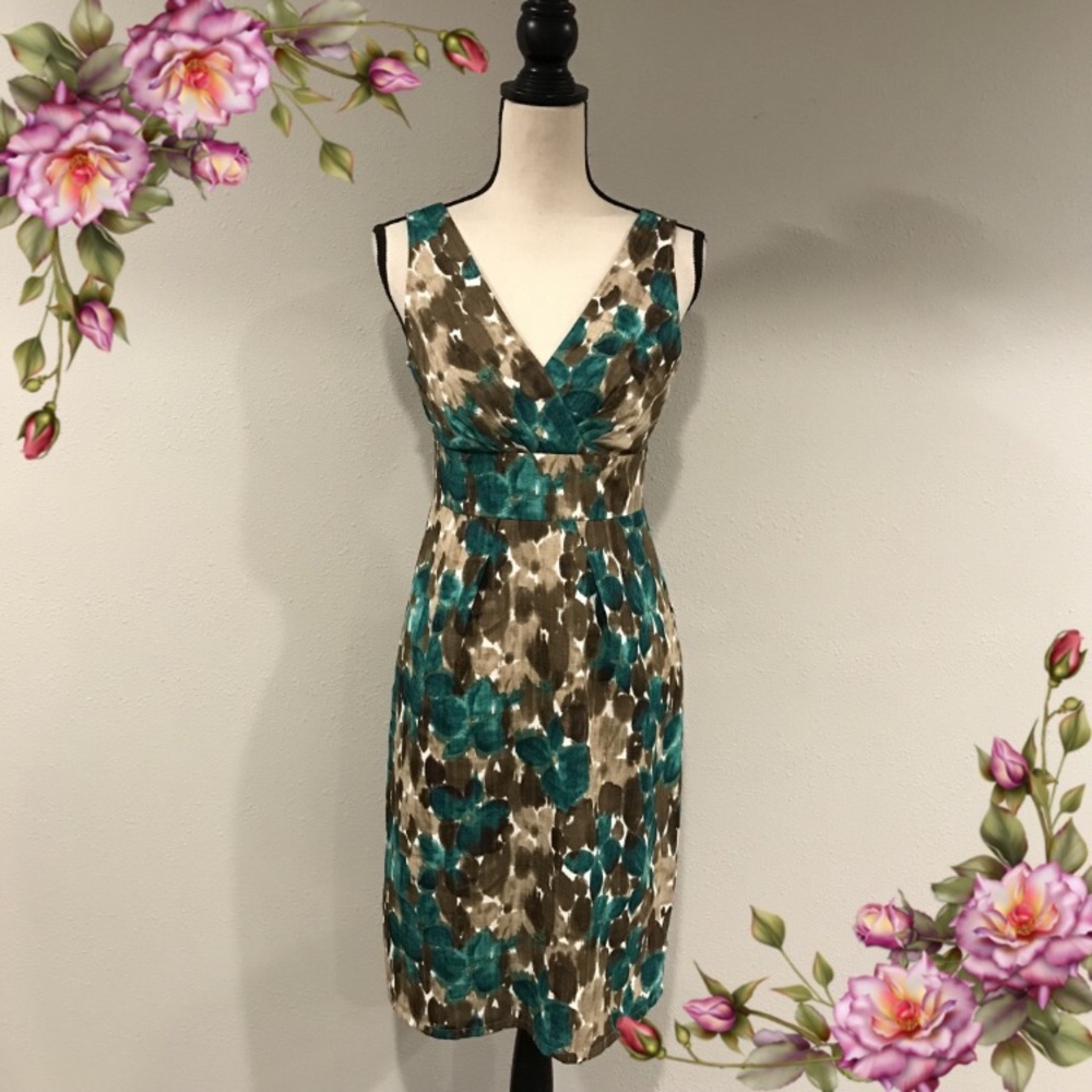 Price firm;) Gorgeous midi v-neck floral dress